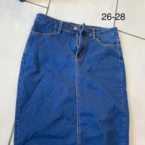 Denim skirt